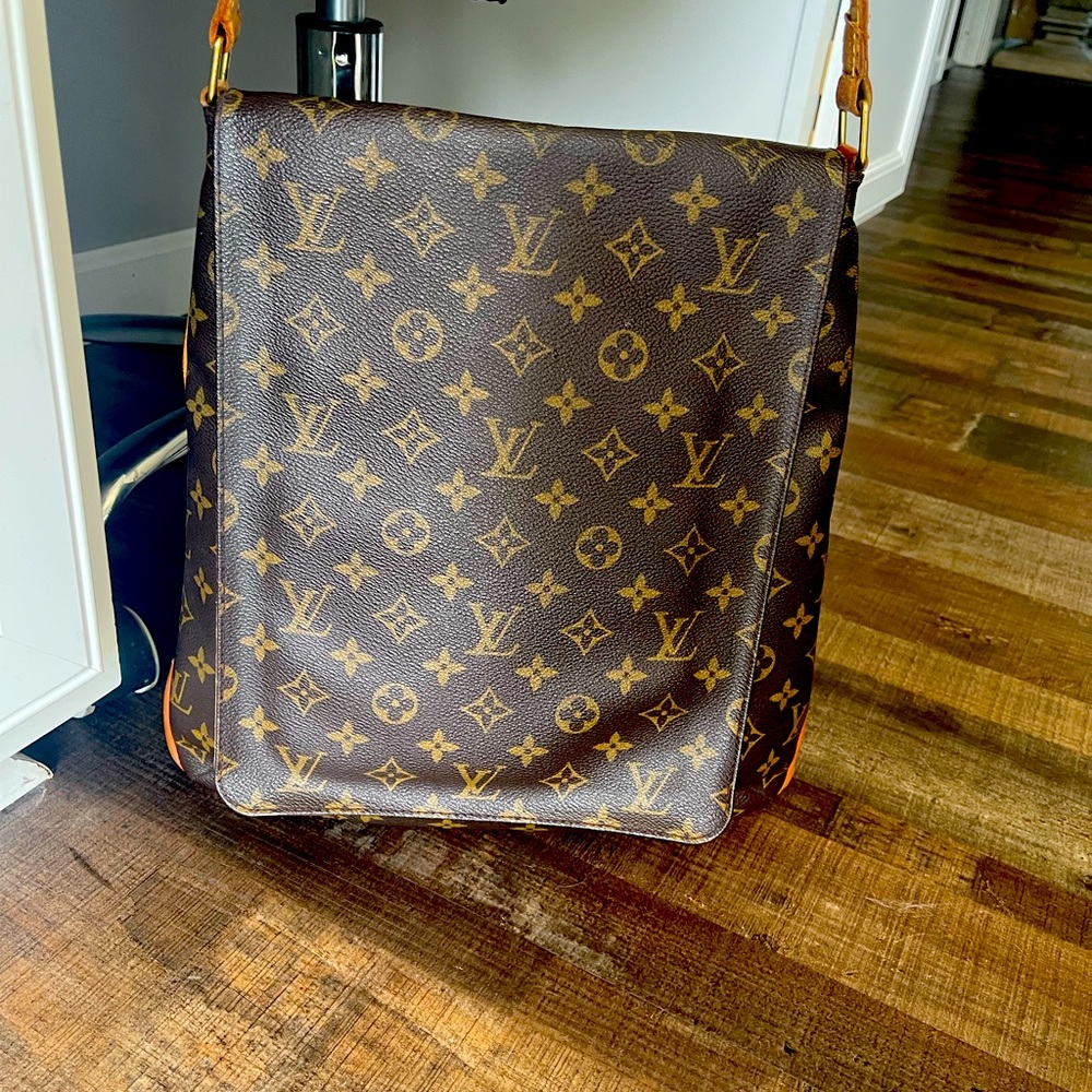 Louis Vuitton Salsa GM